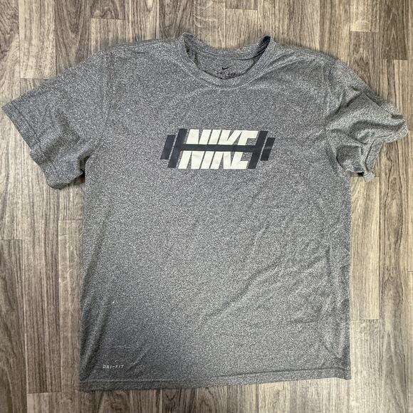 Nike Dri-Fit Men’s Gray Graphic T-Shirt Large Training Gym Workout Tee - Picture 1 of 5
